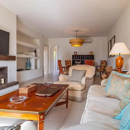 3 Bedroom Awesome In